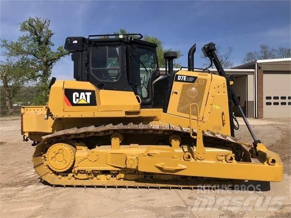 CAT D7E LGP Crawler dozers