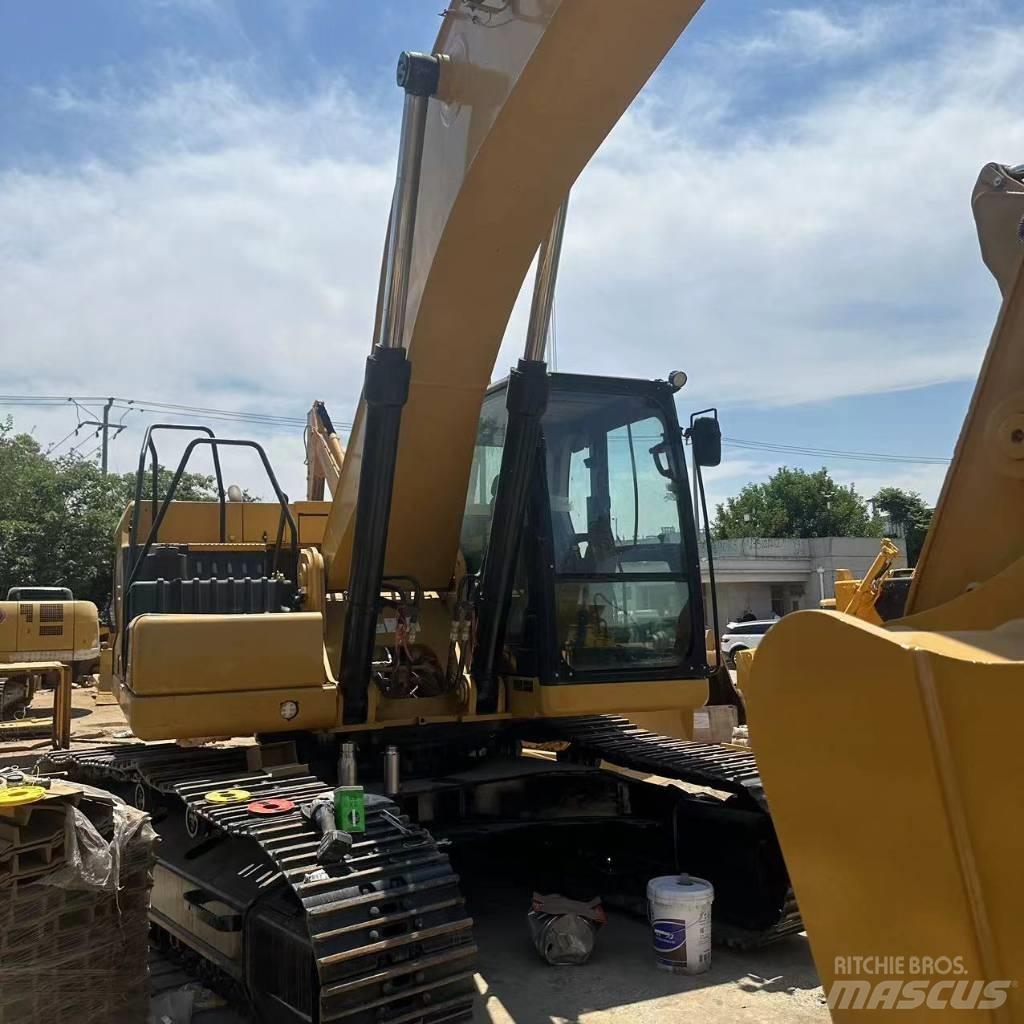 CAT 330 Crawler Excavators