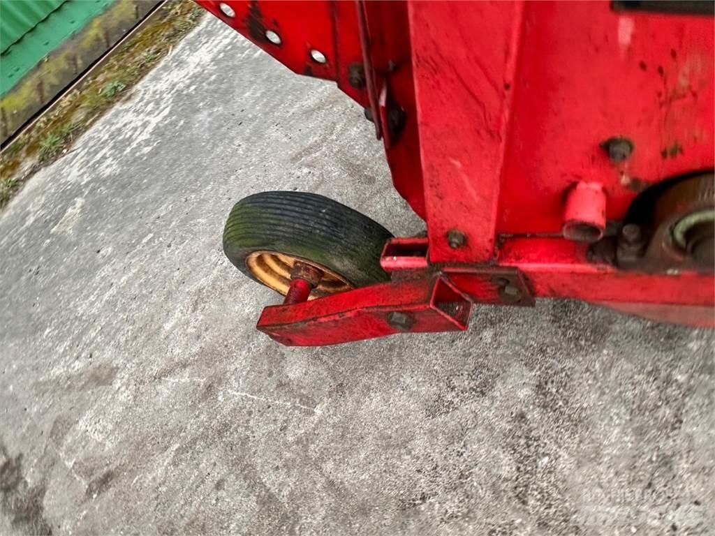 Taarup SKT 1500 Mowers