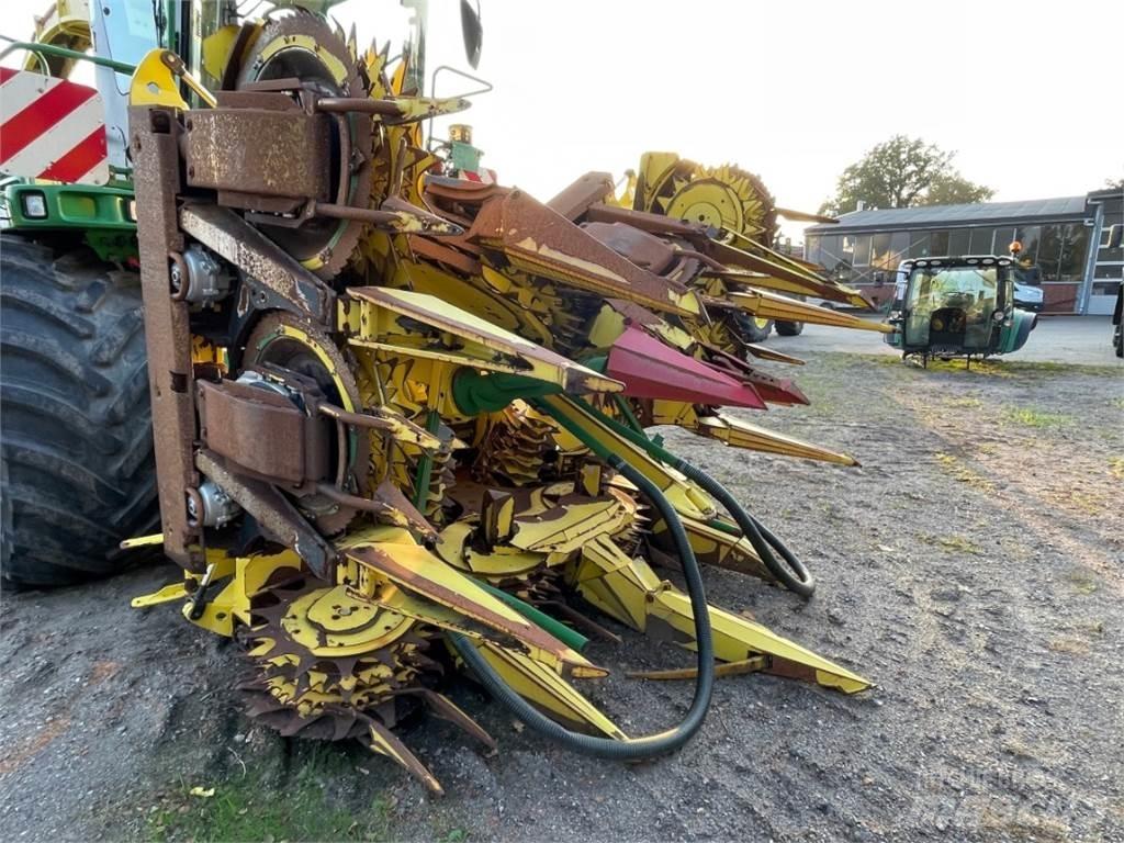 John Deere 7750 Forage Harvester