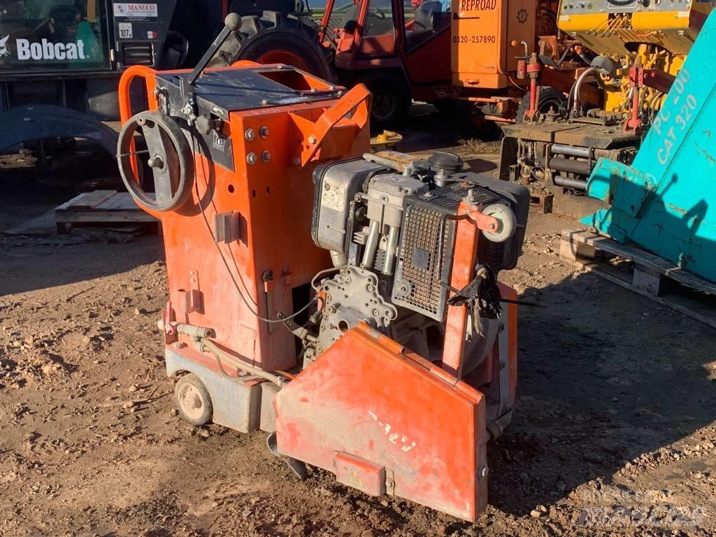 Norton Clipper CSB1 Asphalt Splitting Equipment