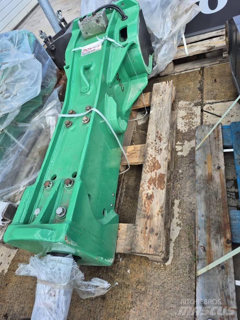 Montabert M 900 Hammers / Breakers