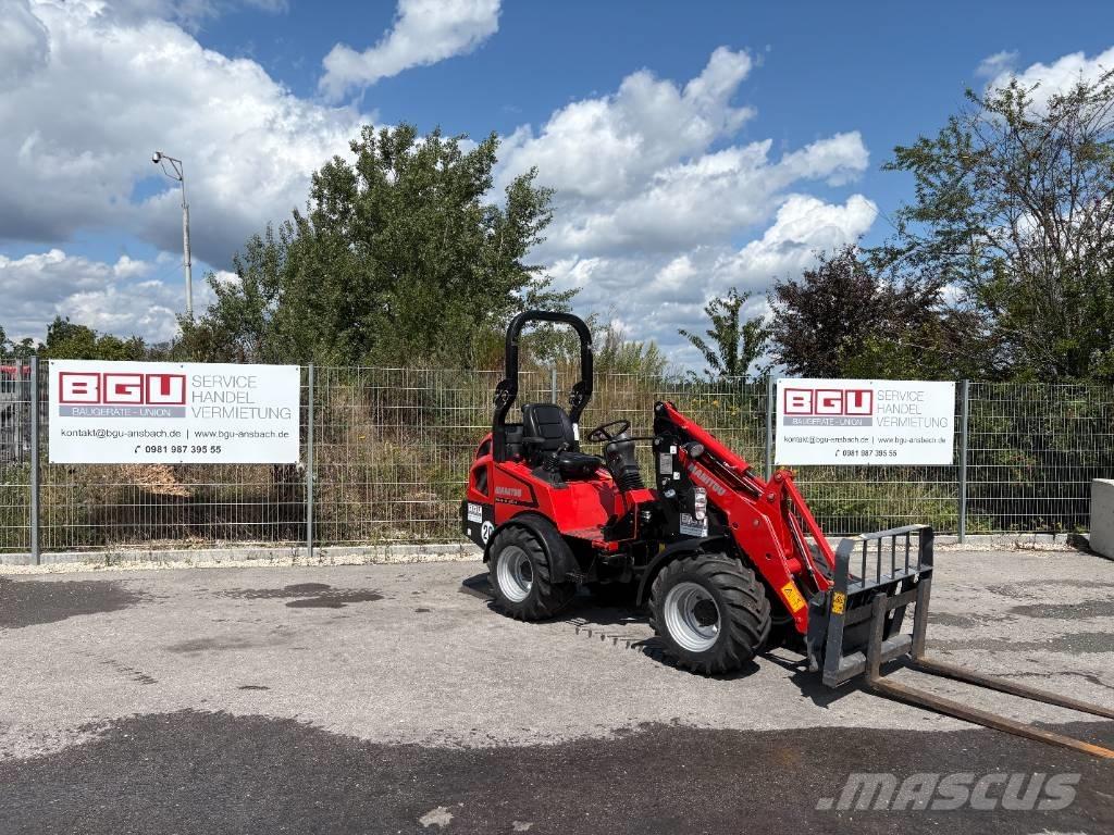 Manitou MLA 3-35 Mini Loader