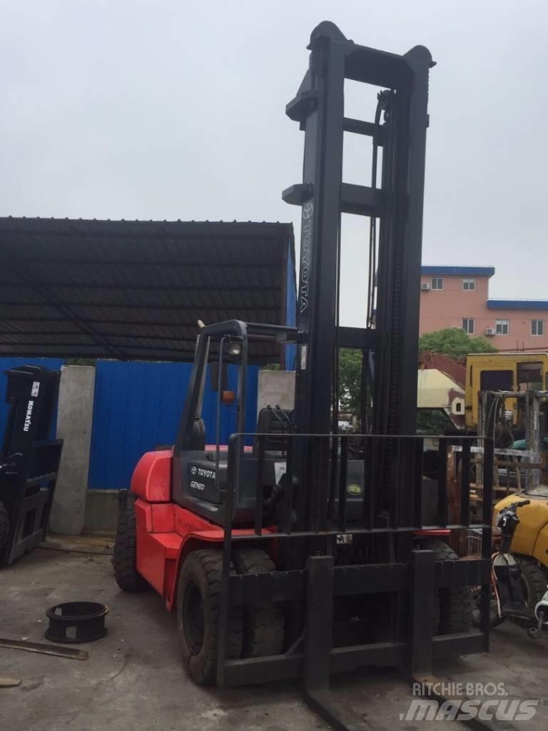 Toyota 8 Ton Diesel Forklifts