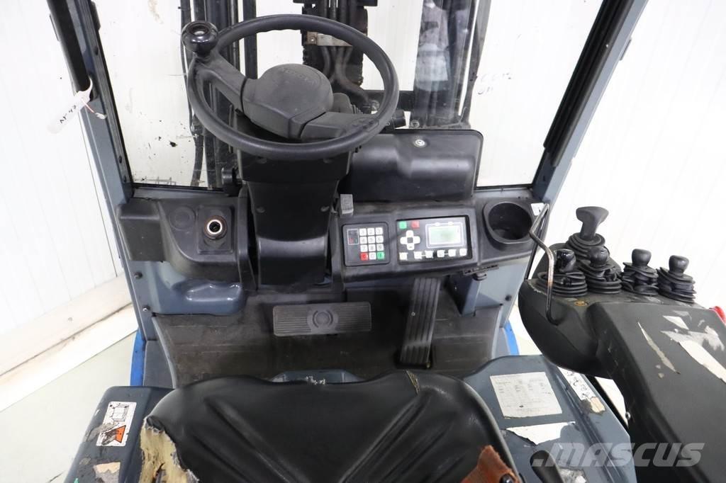 Toyota 8FBE16T Electric Forklifts