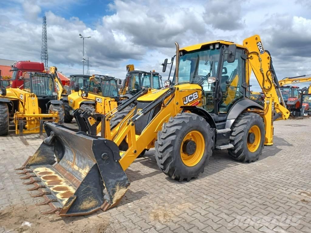 JCB 4CX PLUS AEC Backhoe Loaders