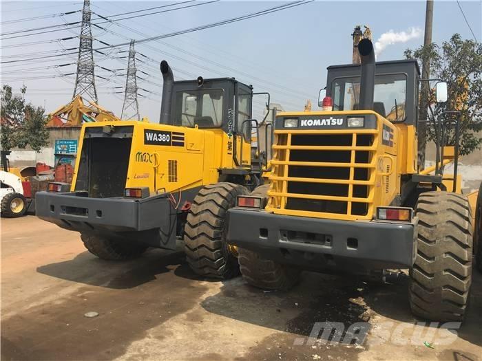 Komatsu WA 380-3 Wheel Loaders