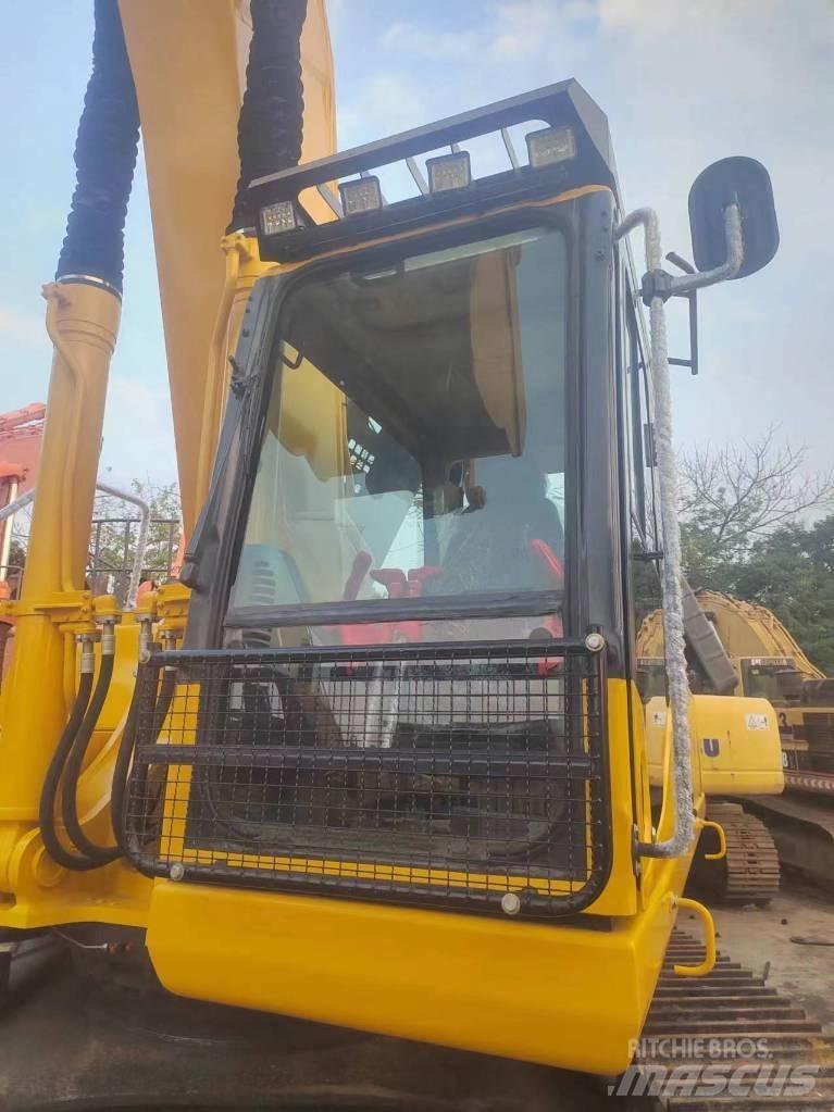 Komatsu PC 400-7 Crawler Excavators