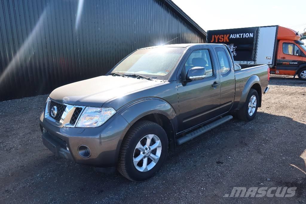 Nissan NAVARA Pickup Trucks