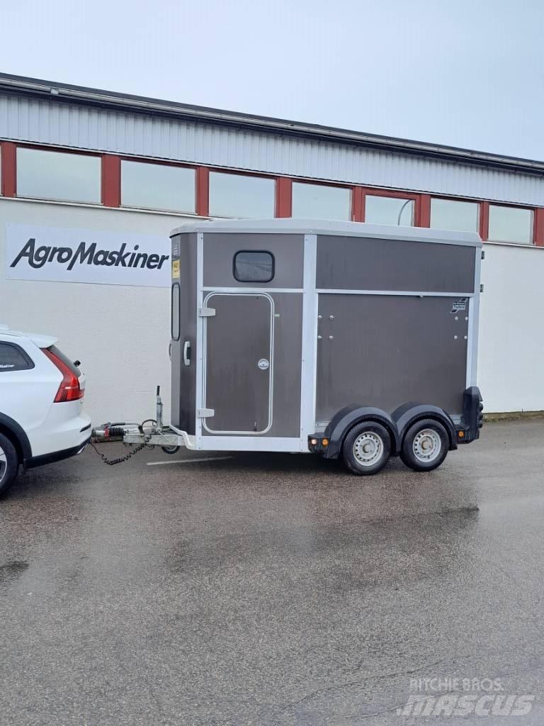 Ifor Williams HB 506 Livestock Trailers