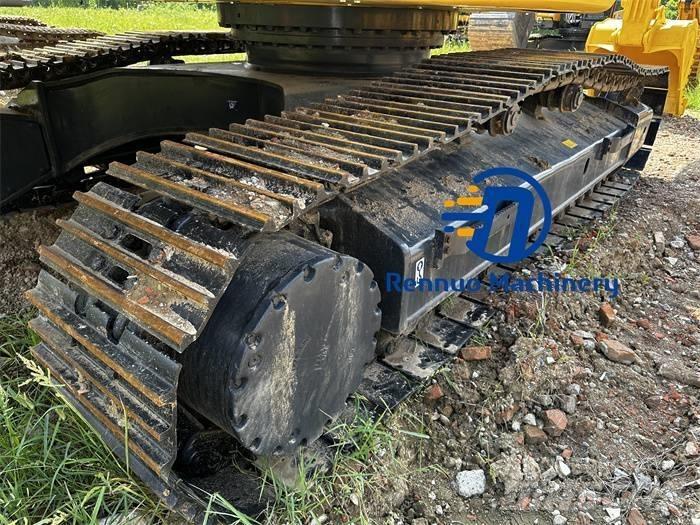 Komatsu PC 400-7 Crawler Excavators