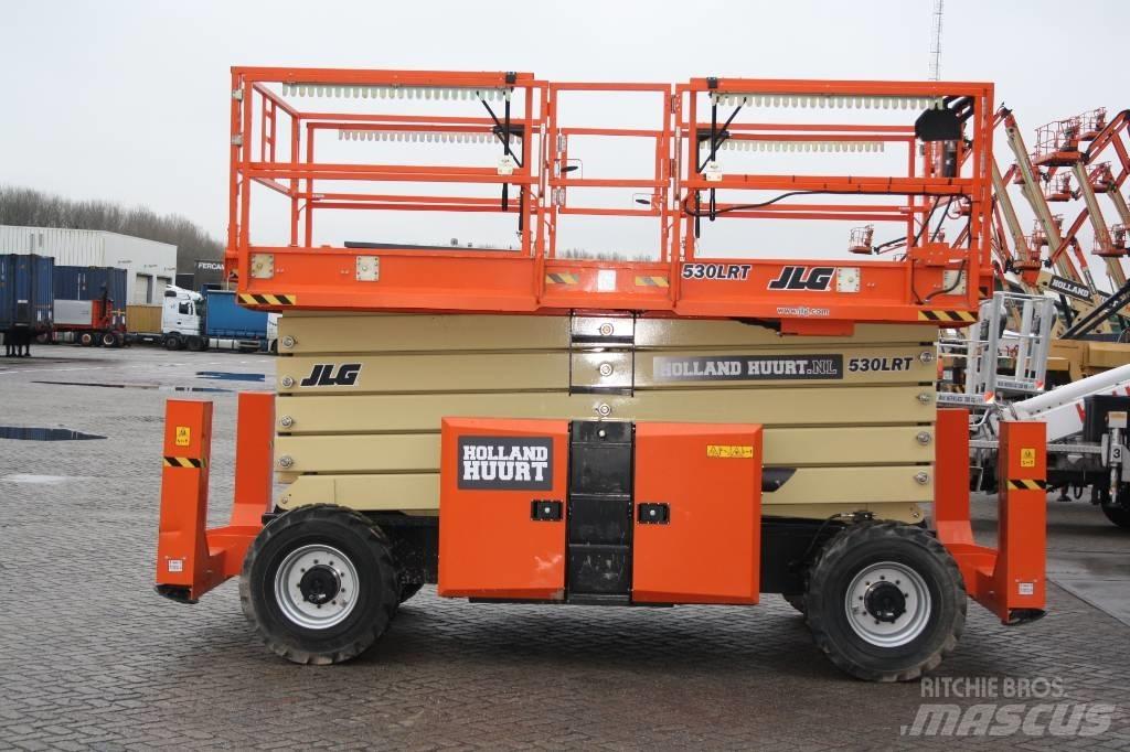 JLG 530 LRT Scissor Lifts