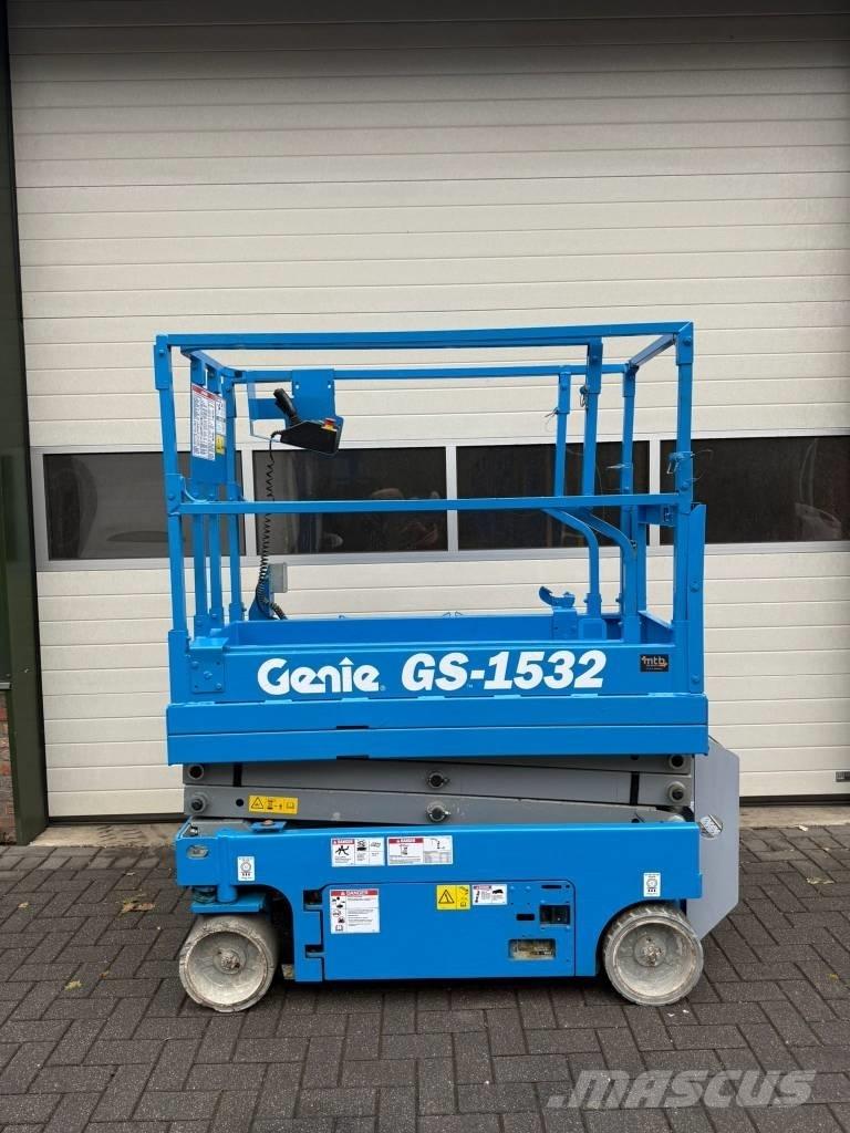 Genie GS 1532 Scissor Lifts