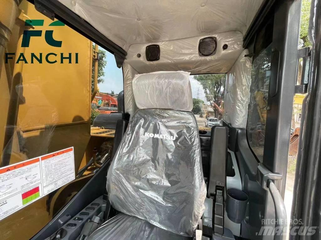 Komatsu PC 200-6 Mini excavators  7t - 12t