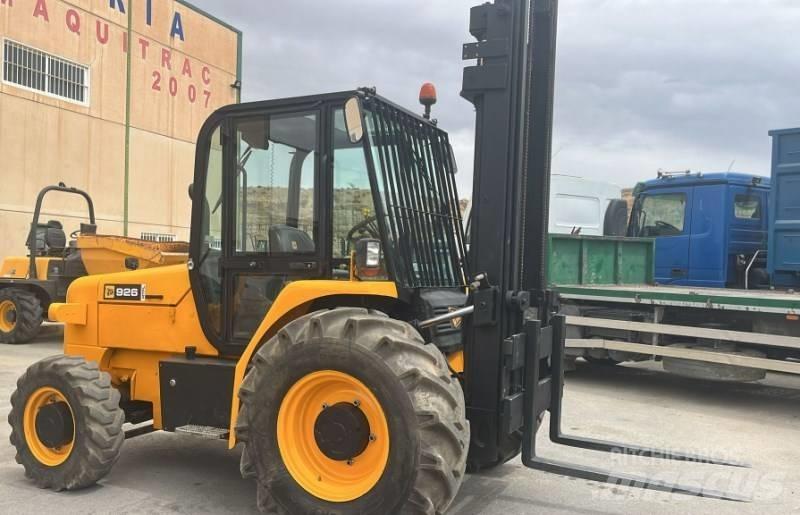 JCB 926 Rough Terrain Trucks