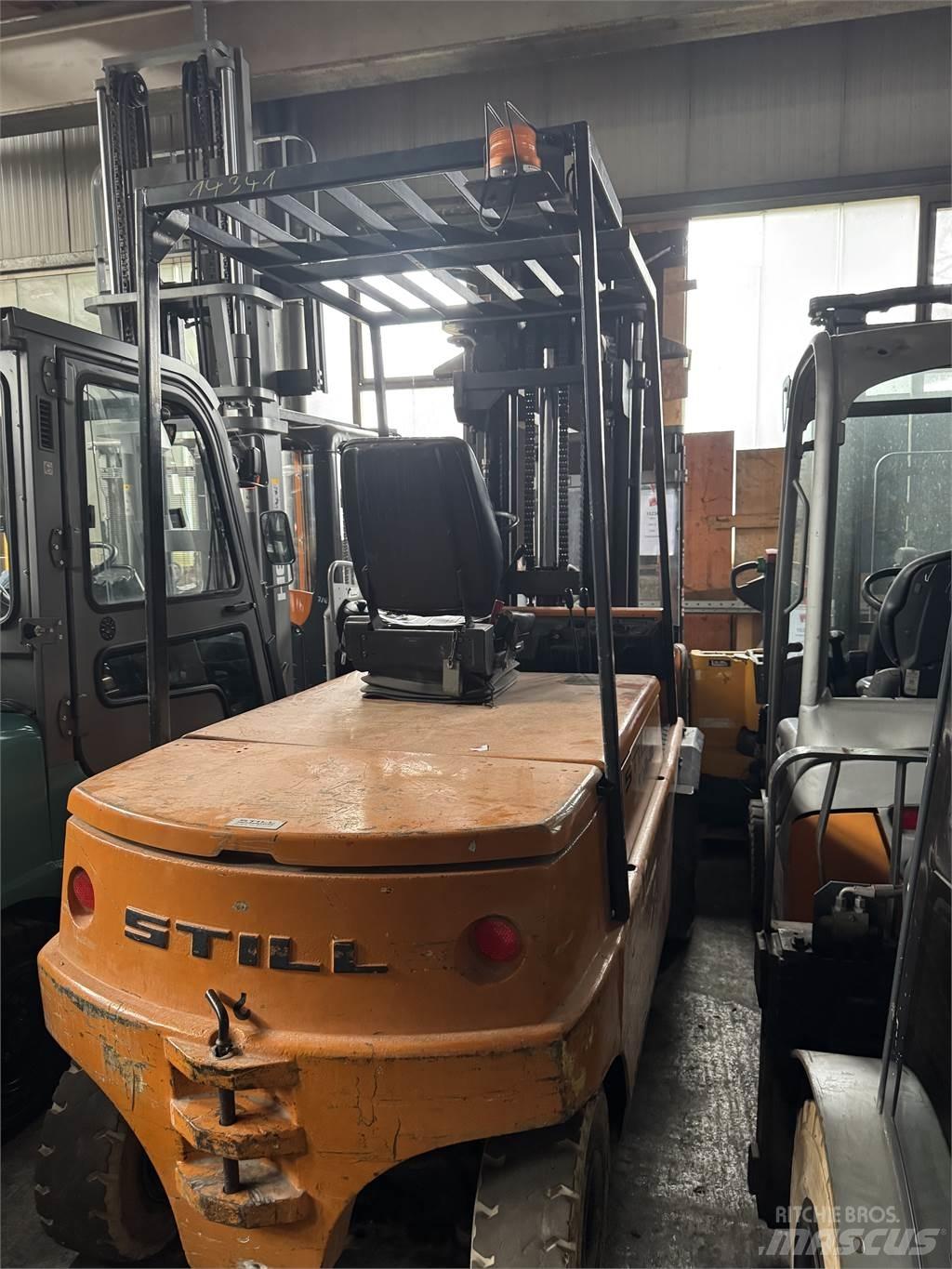 Still R60-40 Electric Forklifts