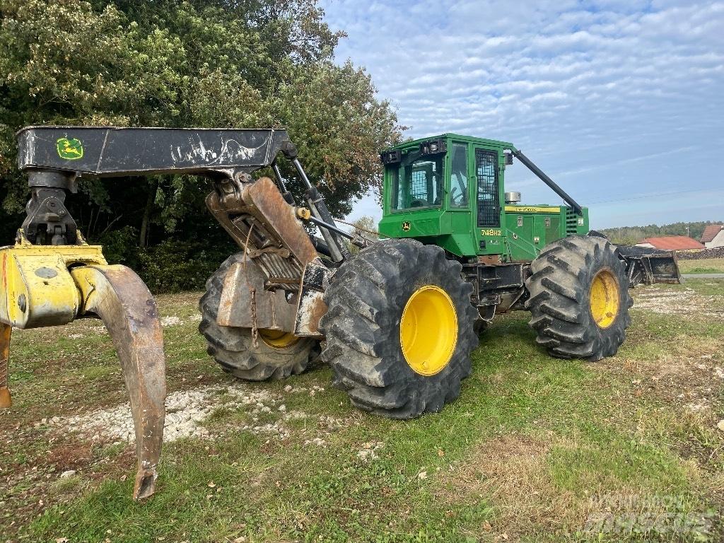 John Deere 748 H II Forestry Tractors
