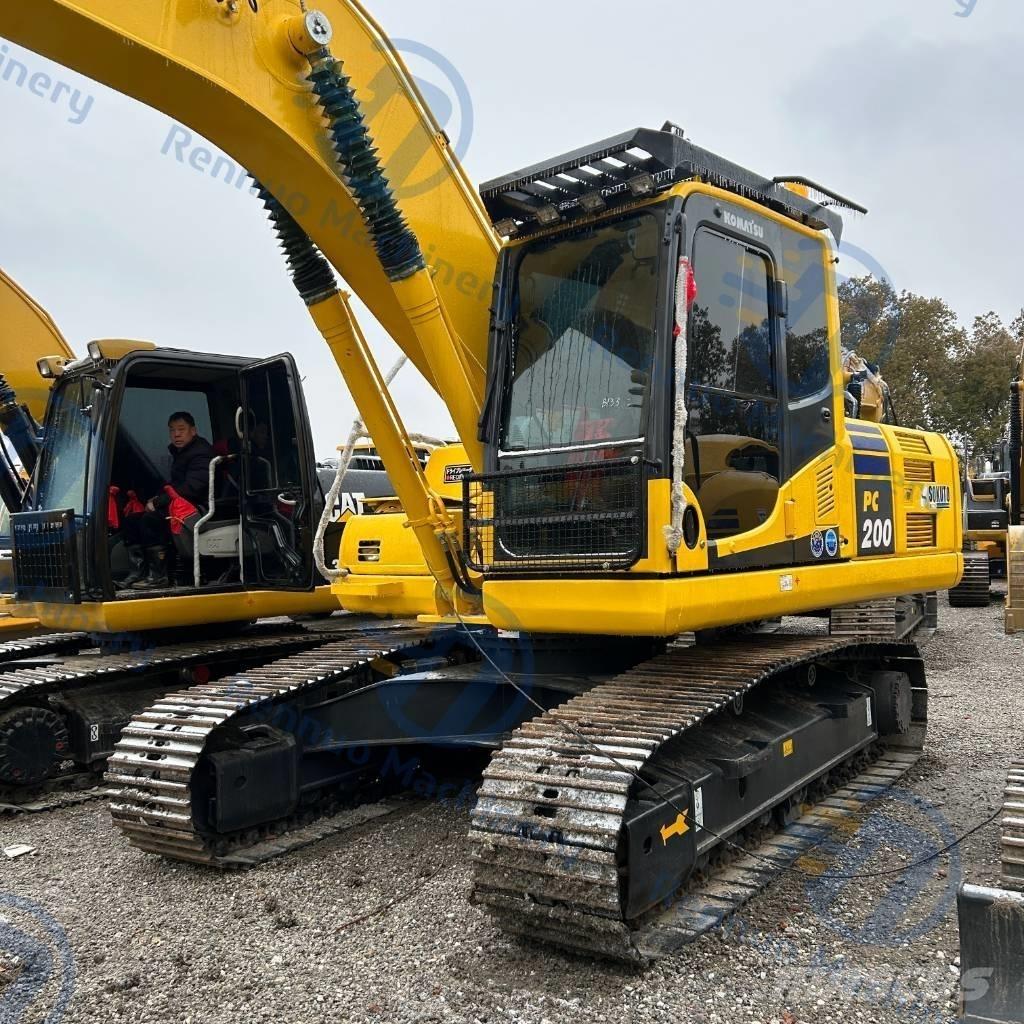 Komatsu PC200-8 Crawler Excavators