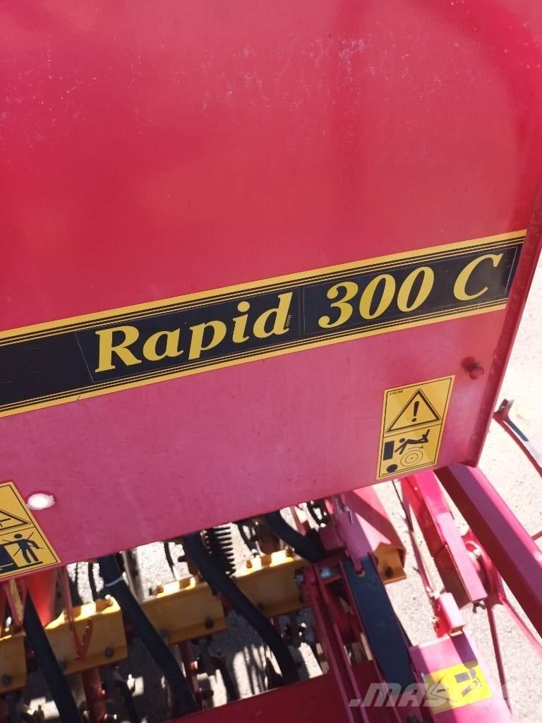 Väderstad Rapid300C Drills