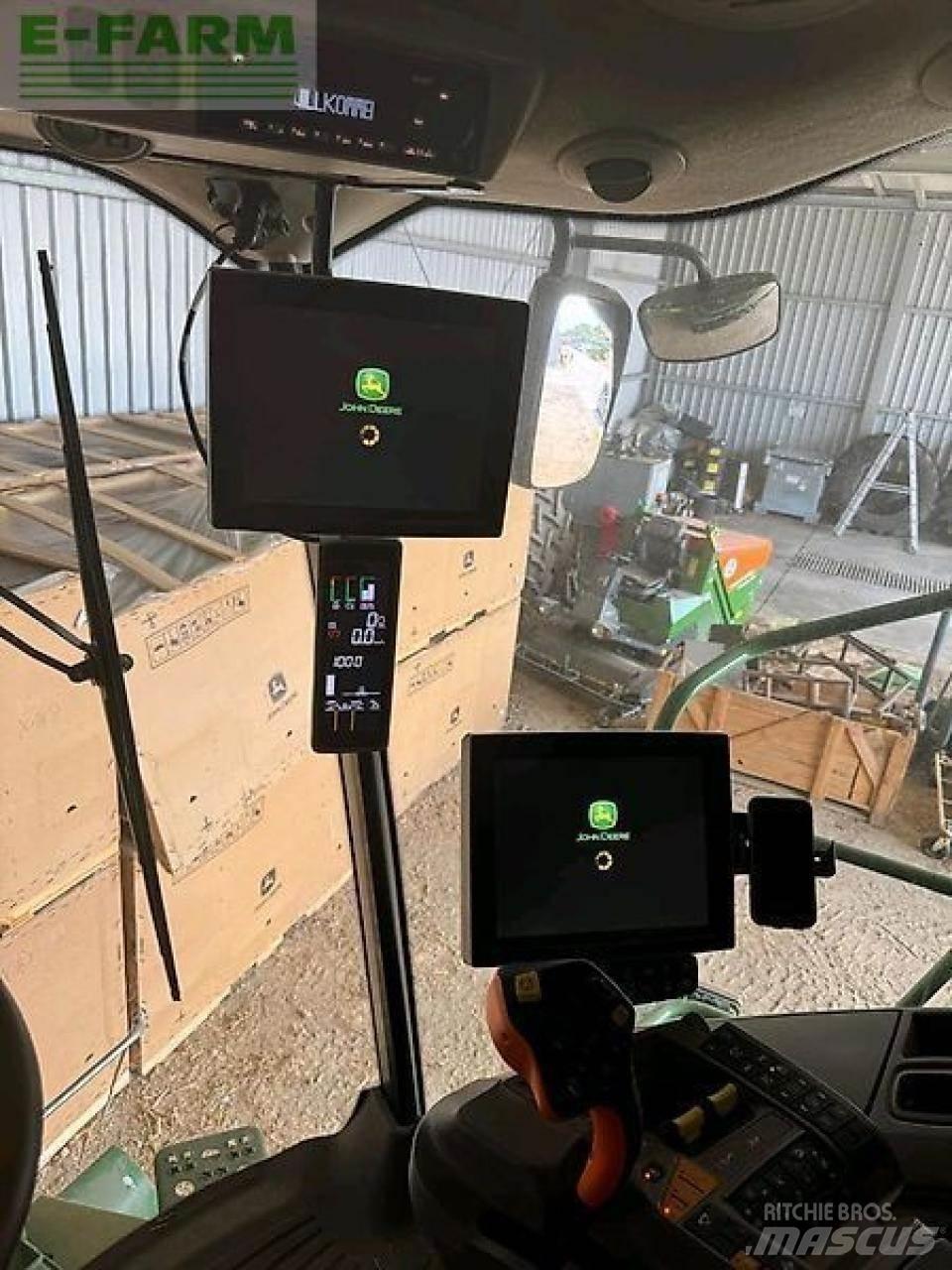 John Deere s 780 Combine Harvesters