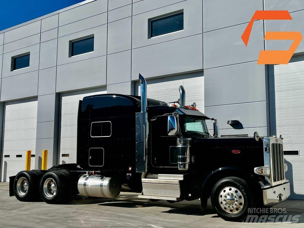 Peterbilt 389 Conventional Trucks / Tractor Trucks