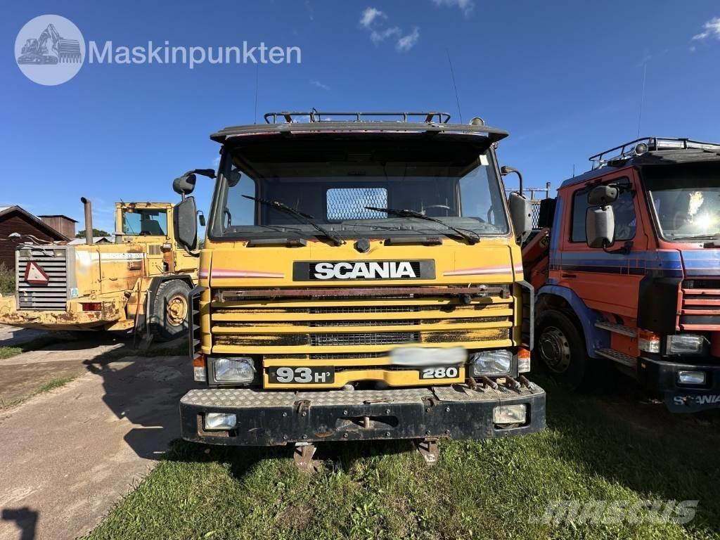 Scania P 93 HL Dump Trucks