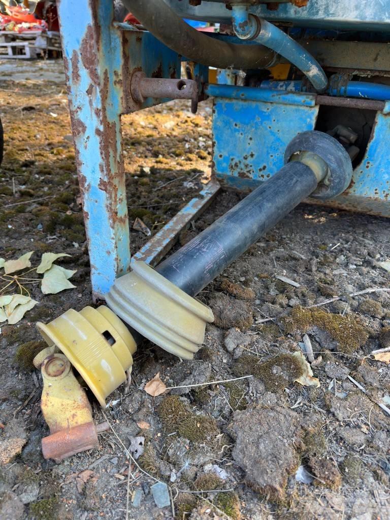 Blanchard 220 Sprayer Fertilizers
