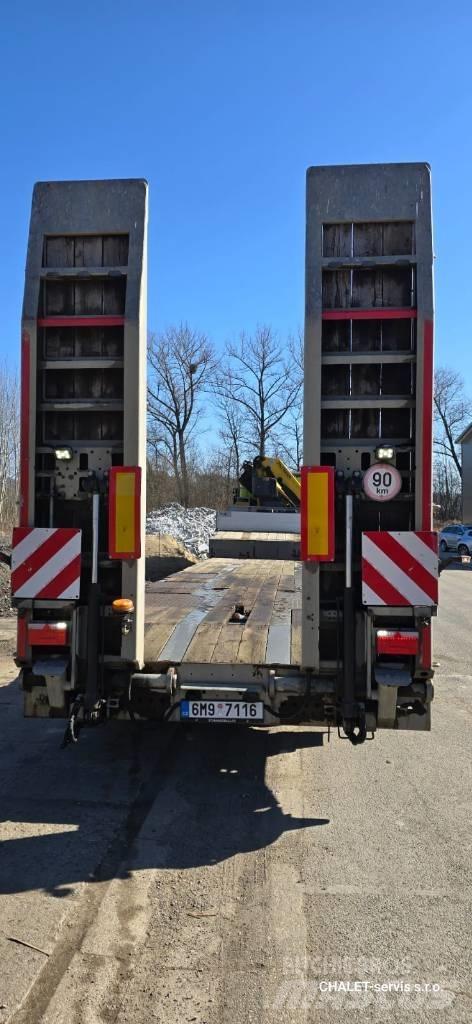 Schwarzmüller D40R Lowboy Trailers