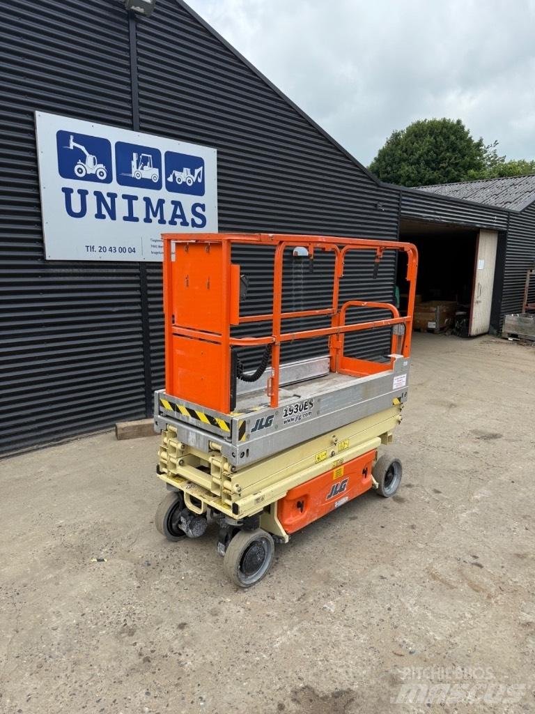 JLG 1930 ES Scissor Lifts