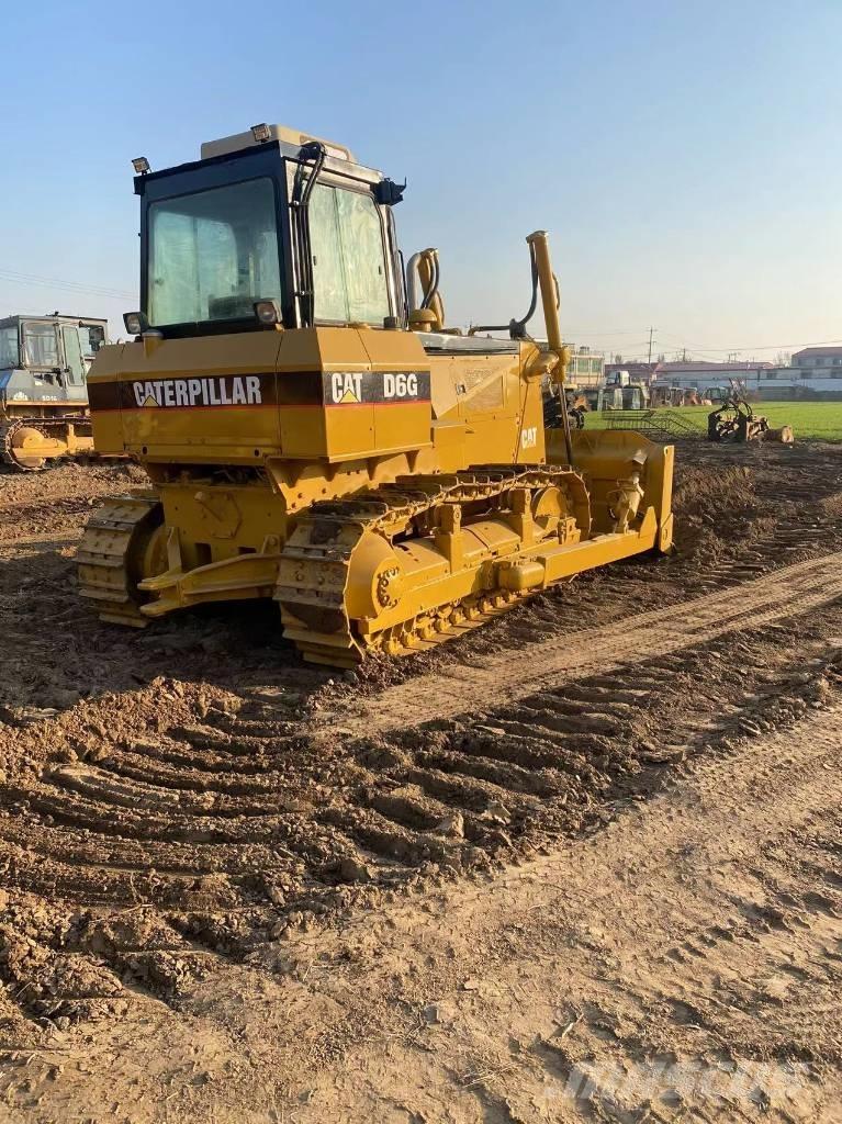 CAT D 6 G Crawler dozers