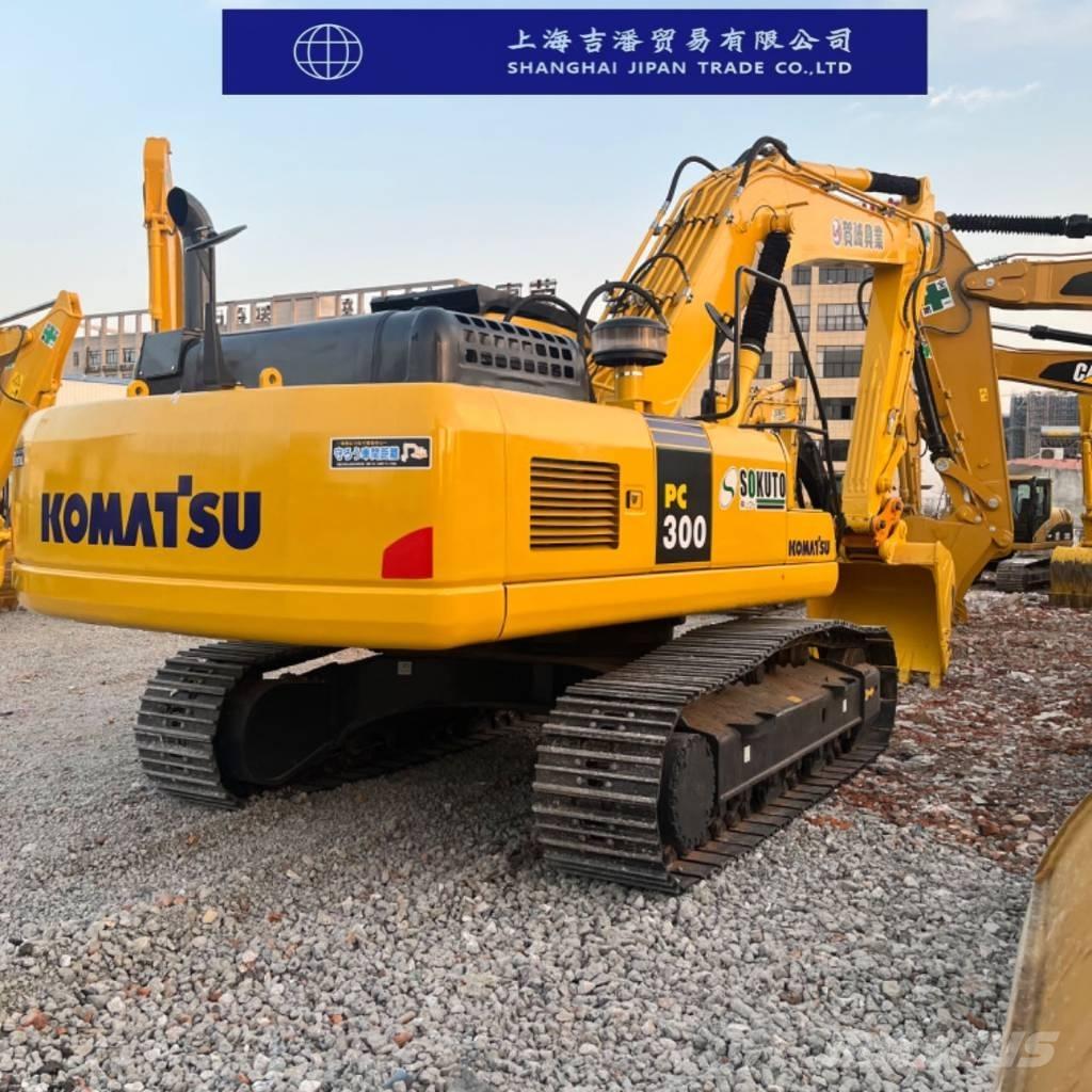 Komatsu PC 300 Crawler Excavators
