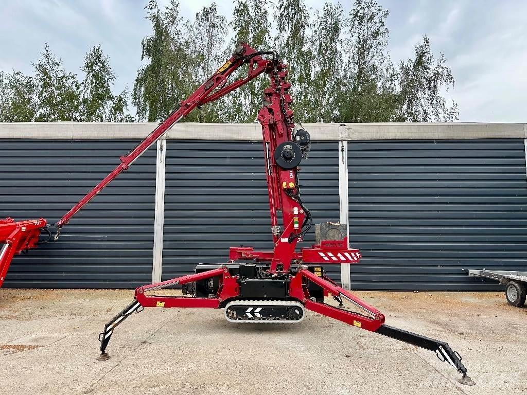 Hoeflon C6 - Full Spec Crawler Cranes
