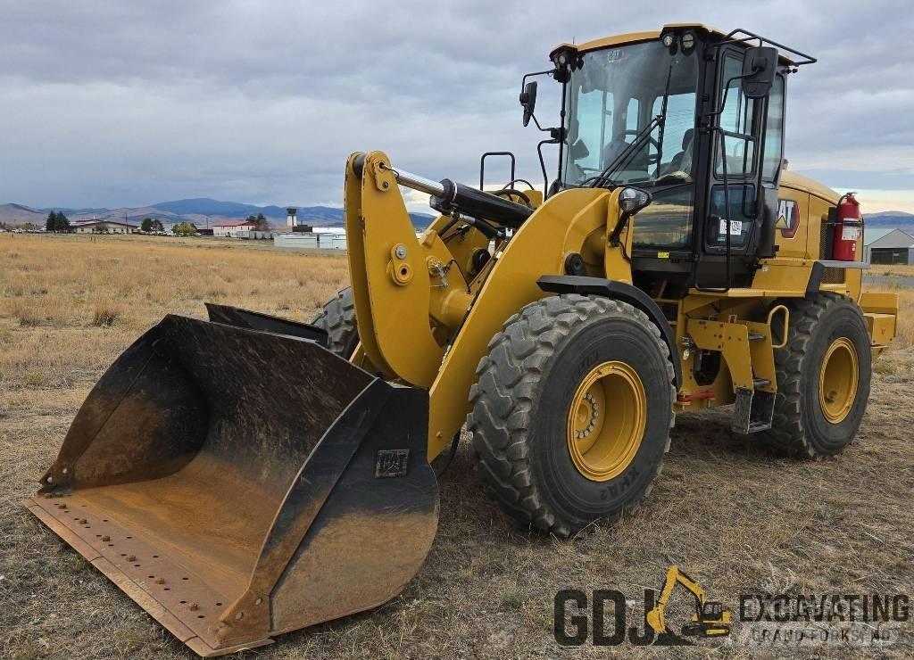 CAT 930M Wheel Loaders