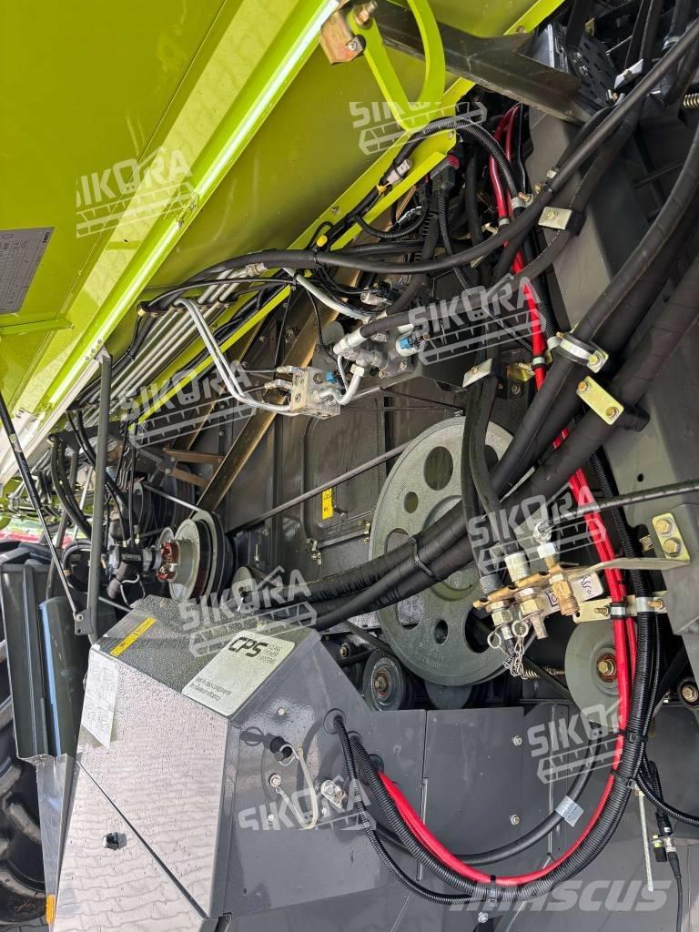 CLAAS Tucano 320 Combine Harvesters