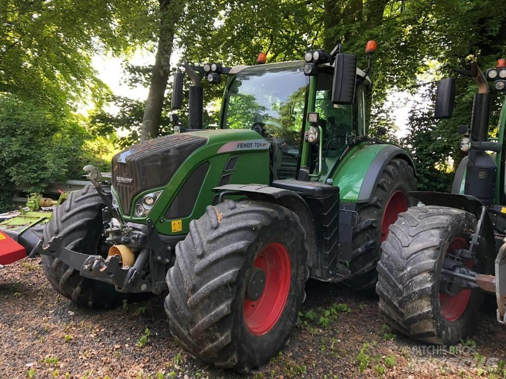 Fendt 724 Profi Plus Tractors