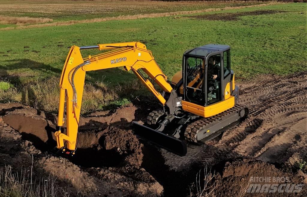 Kato 85V5 Mini excavators  7t - 12t