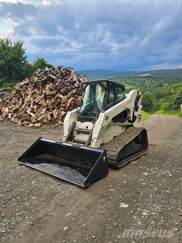 Bobcat T 320 Skid Steer Loaders