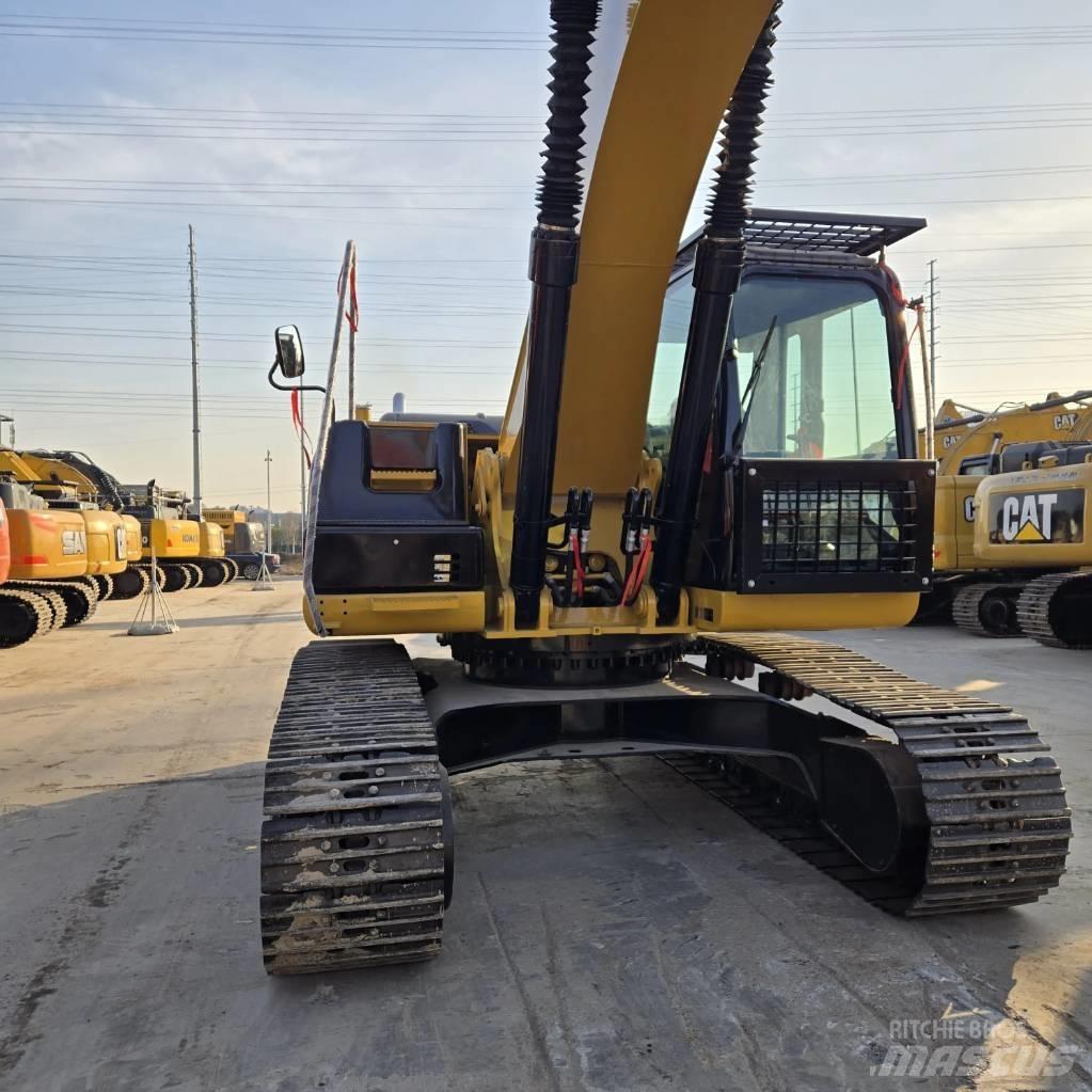 CAT 330 D2 Mini excavators  7t - 12t