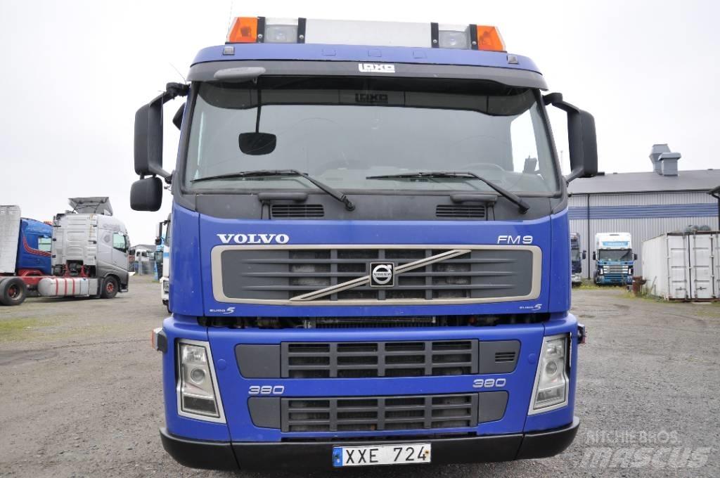 Volvo FM-380 6*2 Skip loader trucks