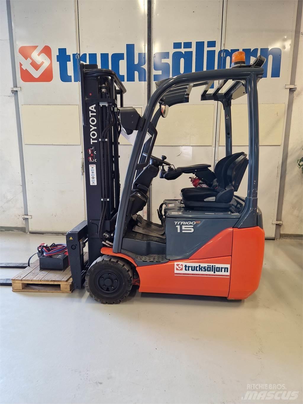 Toyota 8FBE15T Electric Forklifts