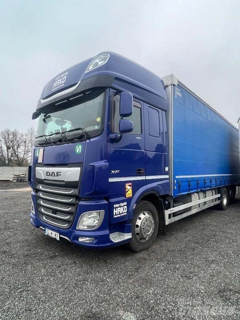 DAF Xf 106 FAR Curtain Side Trucks