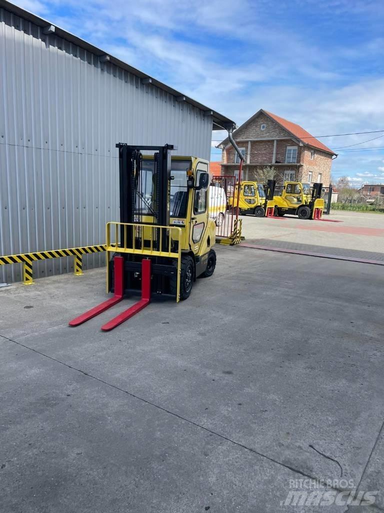 Hyster H3.5UT Diesel Forklifts