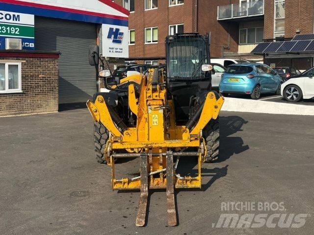 JCB 540-140 Telescopic Handlers