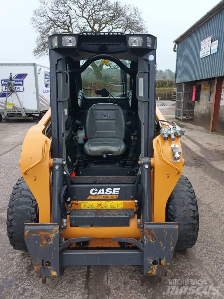 CASE SV185B Skid Steer Loaders