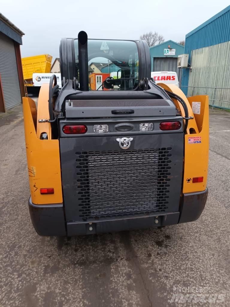 CASE SV185B Skid Steer Loaders