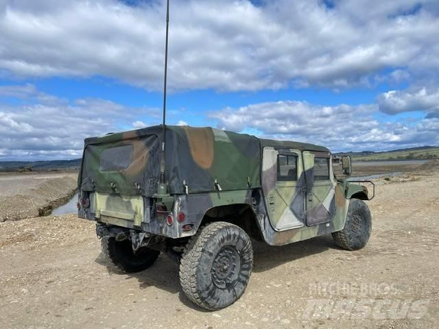 Hummer H 1 Automobiles / SUVS
