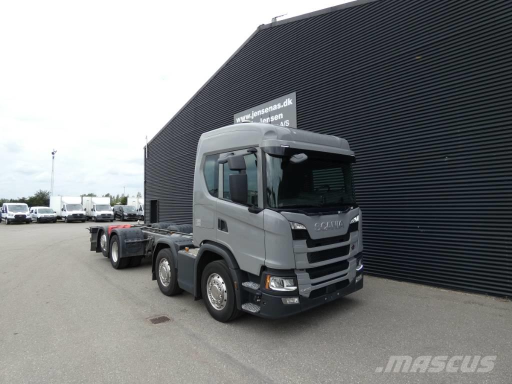 Scania G 450 Cab & Chassis Trucks