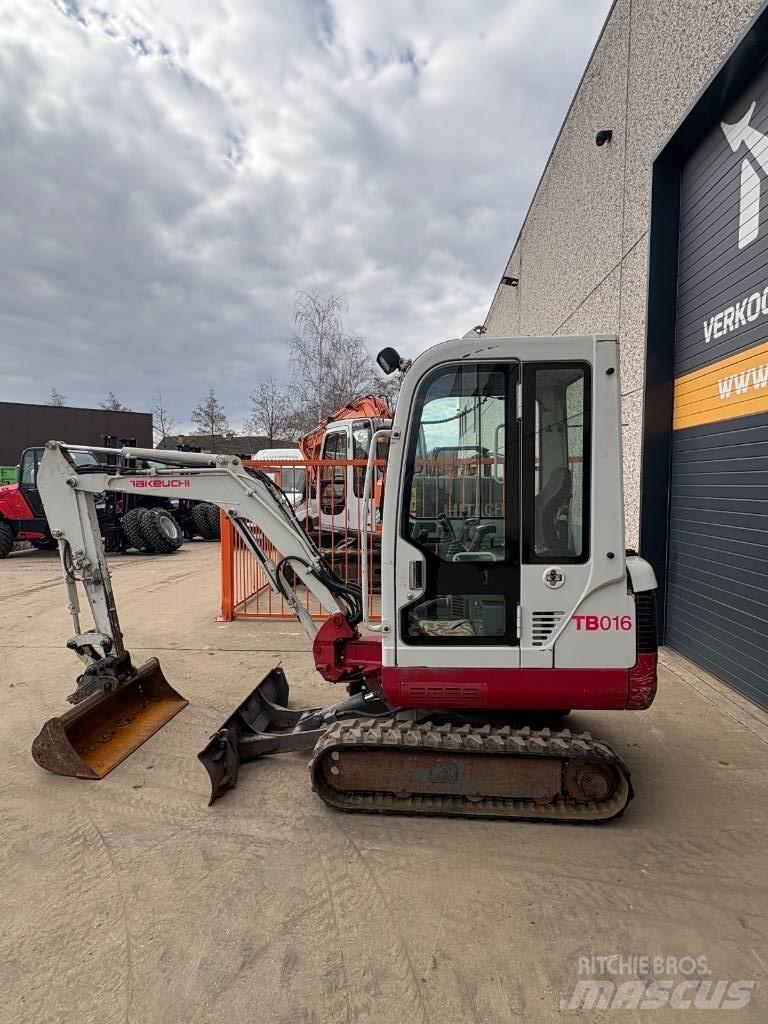 Takeuchi TB016 Mini Excavators <7t (Mini Diggers)