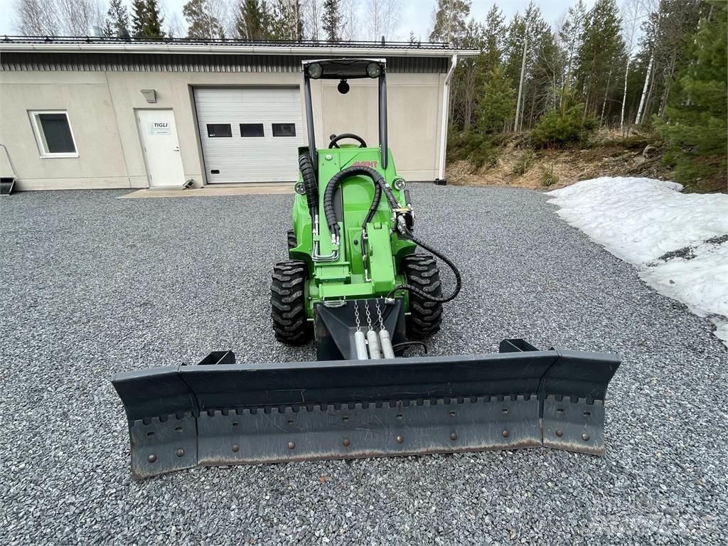 Avant 420 Mini Loader