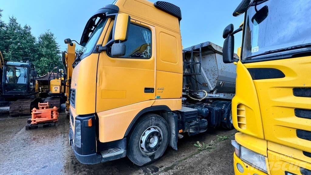 Volvo FH Conventional Trucks / Tractor Trucks